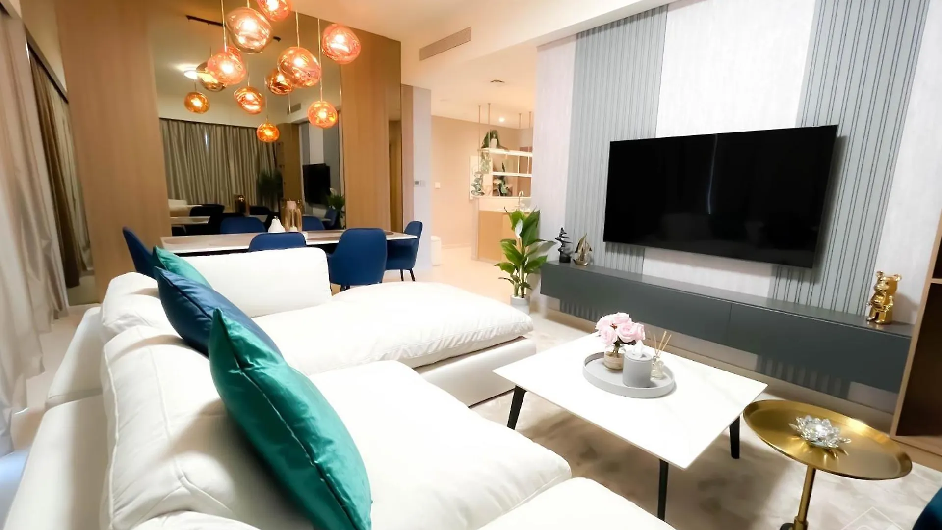 Apartment Luxury Burj Royale Apt Balcony Burj Khalifa View Dubai